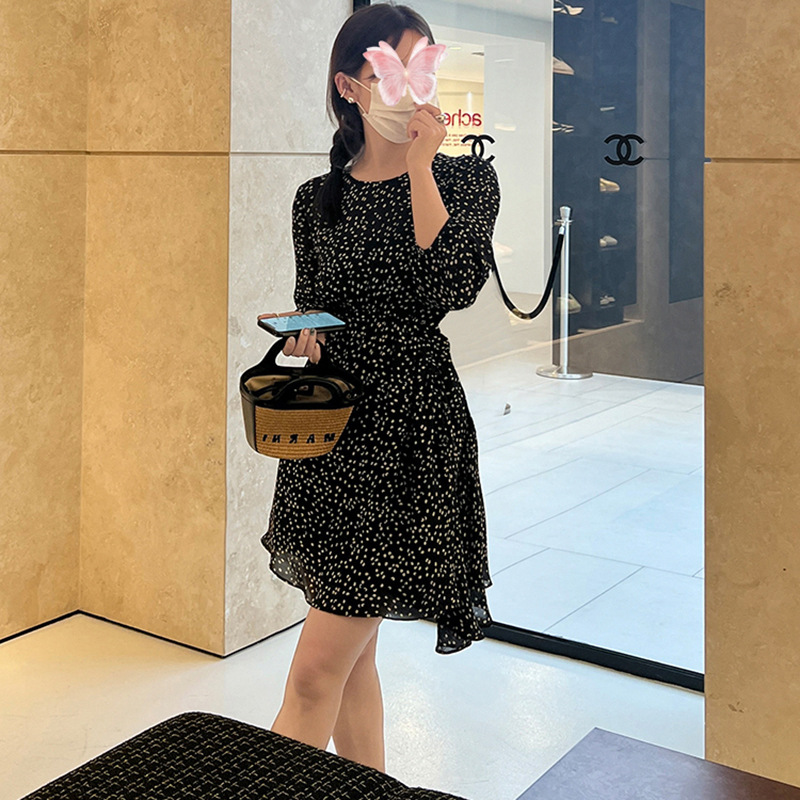 Retro Elegant Temperament Waist Gentle Pleated Design Dress