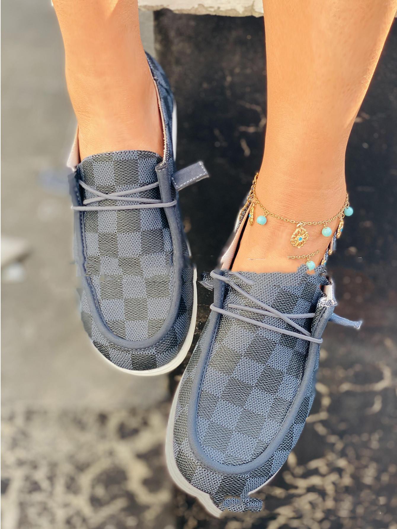 Cross-border Low-cut Flat Round Toe Plaid Ladies Shoes