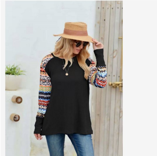 Five-quarter Sleeves Black Inner Matsuo Loose Print Top