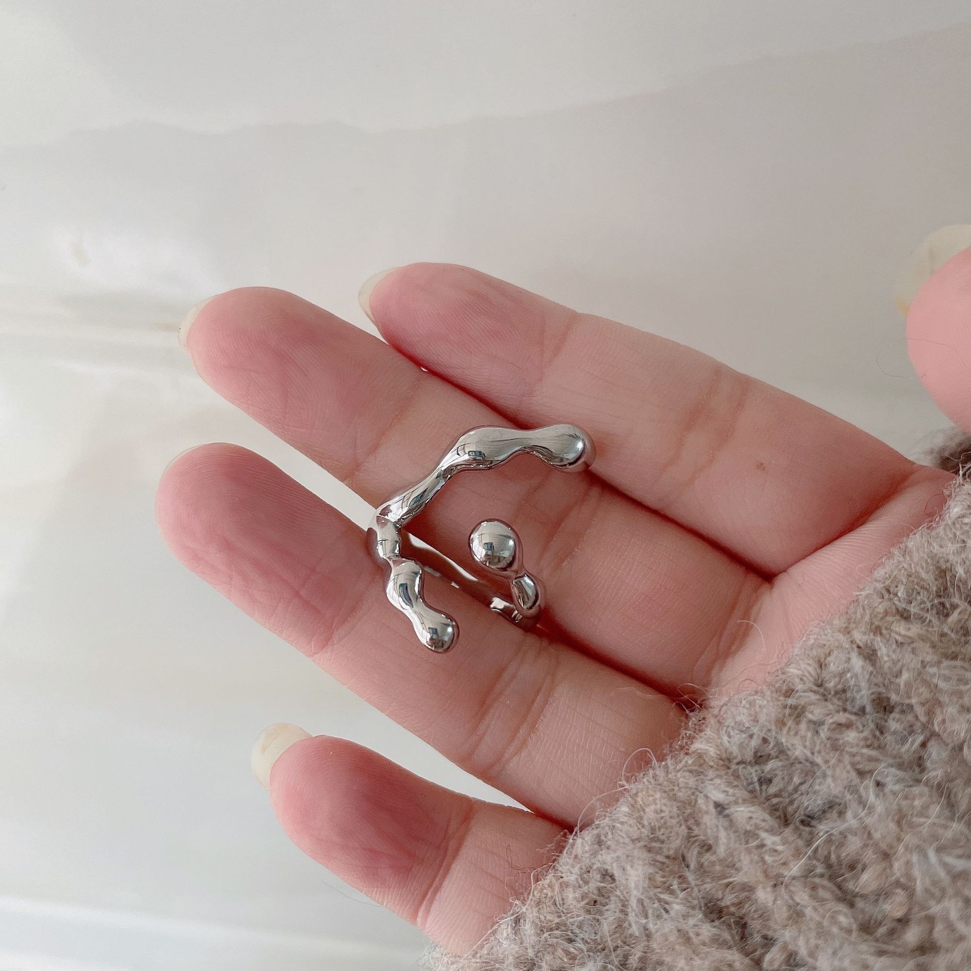 Female INS Wind Pearl Cold Wind Ring