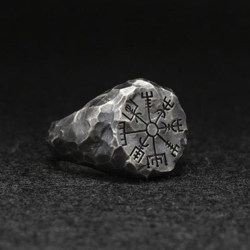 Fashion Retro Carved Compass Ring — foto 5