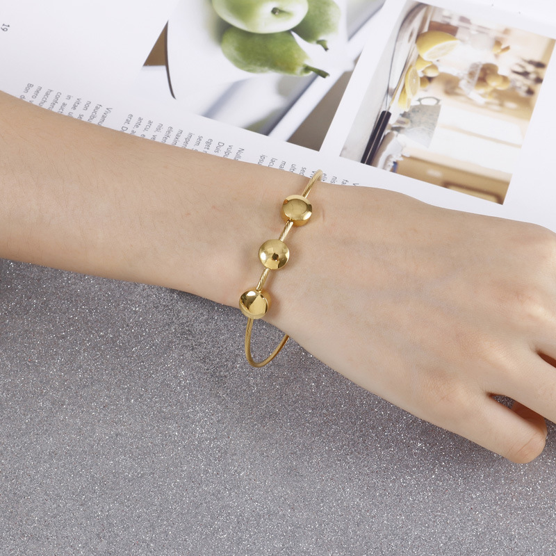 New Trendy European And Beautiful Style Stainless Steel Bracelet