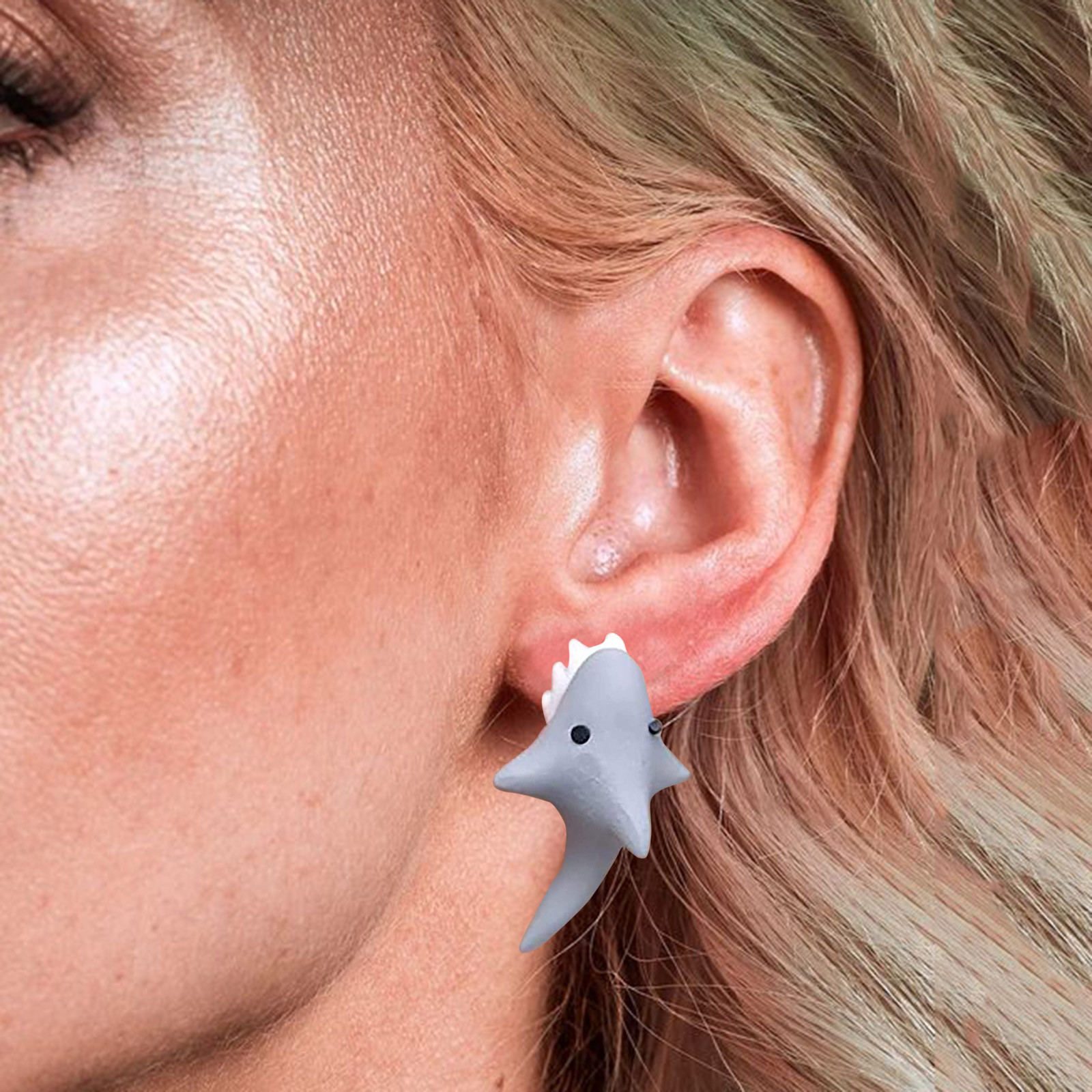 Cartoon Sharks Bite 3d Stud Earrings Women Lovely Casual Sea Animal Fish Jewelry Girls Kawaii Creative Earring Female Cartoon Sharks Bite 3d Stud Earrings Women Lovely Casual Sea Animal Fish