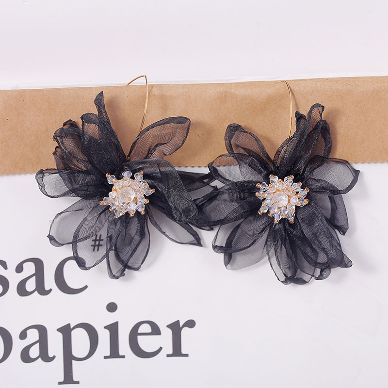 Gentle Mesh Fairy Flower Crystal Earrings