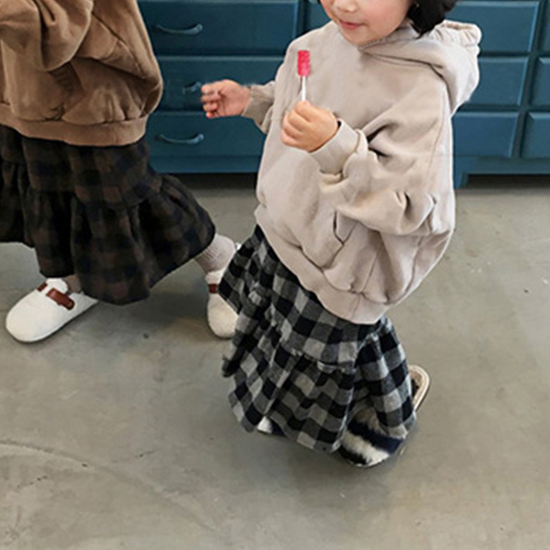 Children's Hooded Solid Color Large Front Pocket Pullover Comfortable Fleece Sweaterter thumbnail 3