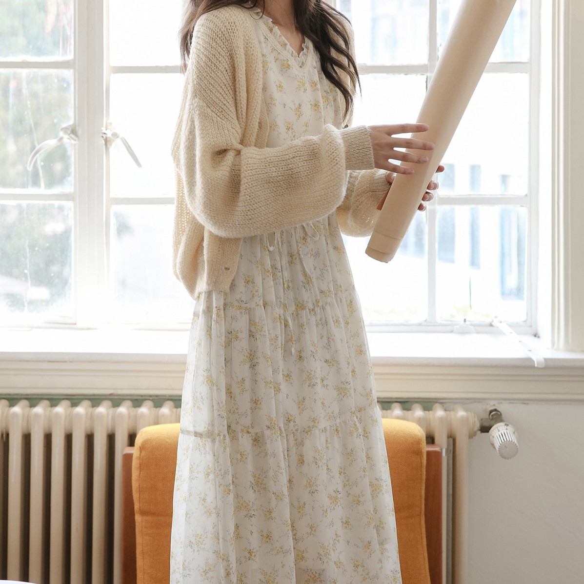 Women's Long Sleeved Floral Skirt Art