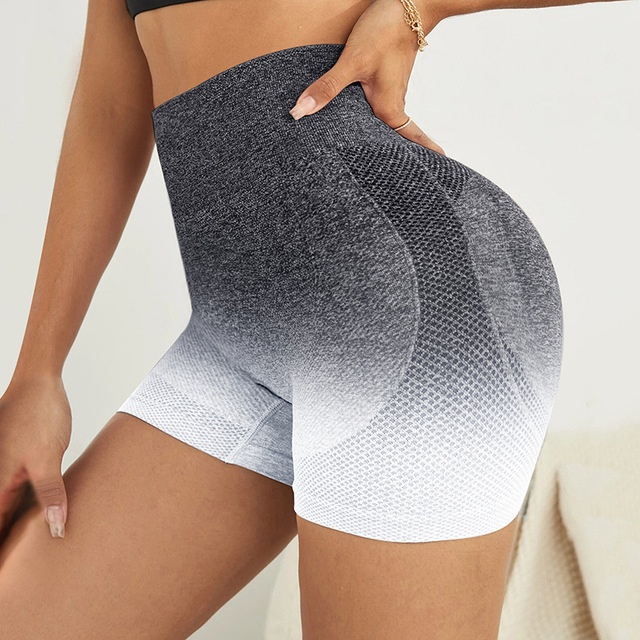 Women’s Gradient Seamless Breathable Sweatproof Shorts