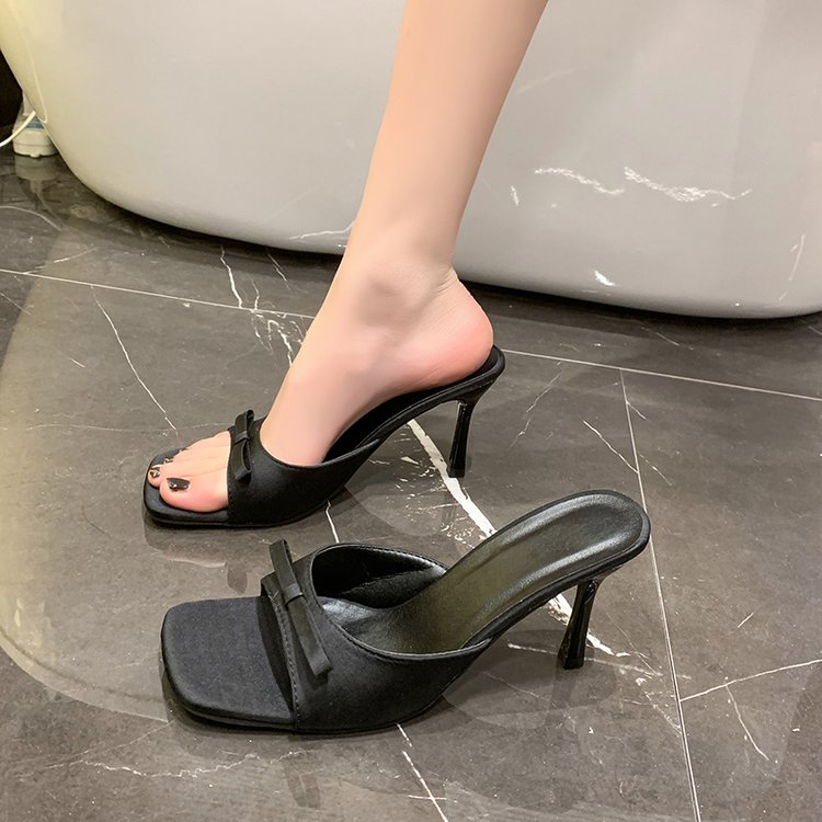 High Heels, Sandals, Women's Heads In A Straight Line, High-end Feel, Worn With Thin Heels And Bow Ties