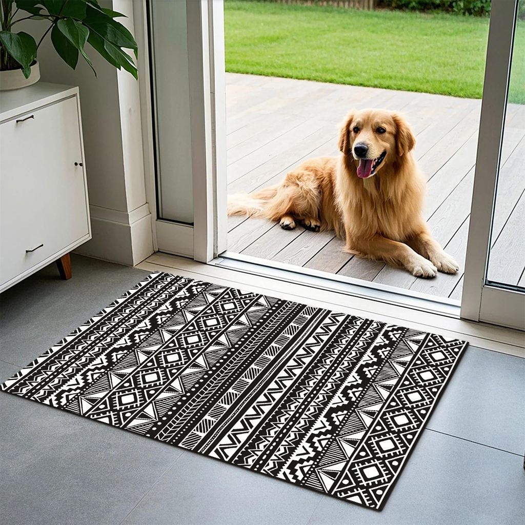 Black And White Geometric Ethnic Style Kitchen Carpet Three-piece Set Fashionable And Cool Artistic Sense Full Of Anti-skid And Stain Resistance Can Also Create A Kitchen Advanced Atmosphere Cashmere-