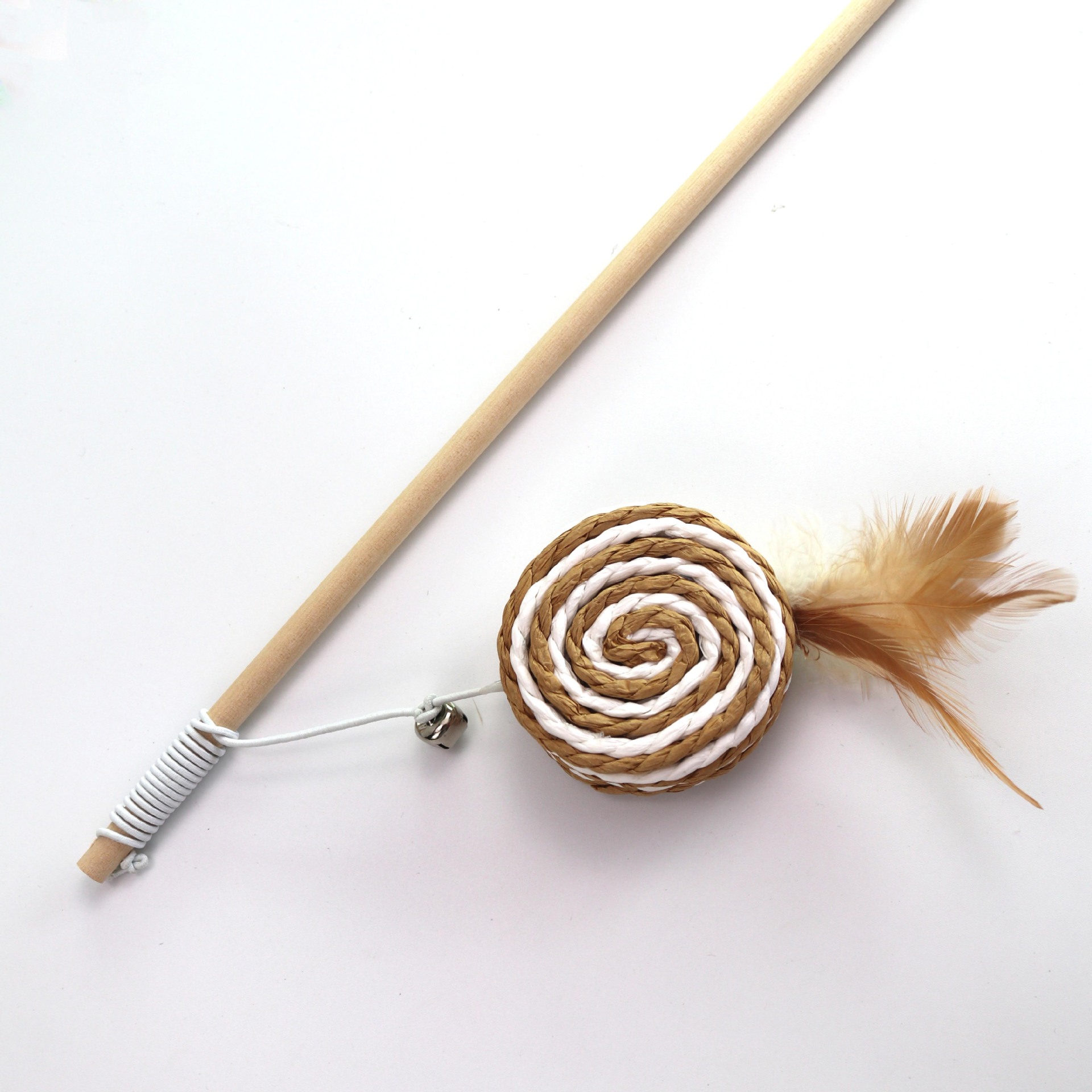 Round cake feather