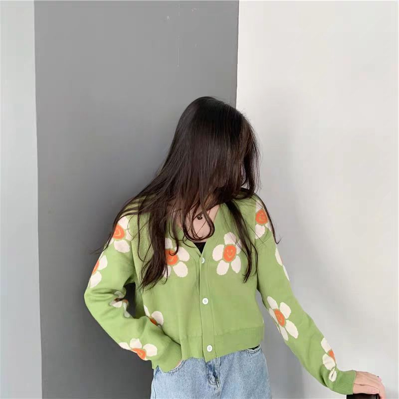 Interesting Flower Knitted Small Cardigan Jacket Preppy Style