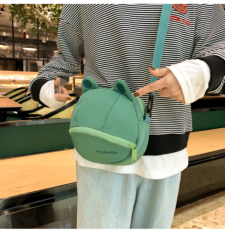 Simple And Versatile Japanese Shoulder Bag