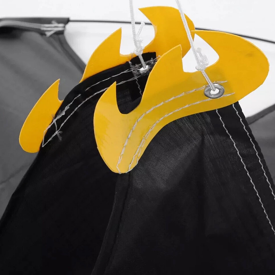 Flying Hawk Kite Garden Bird Repeller Scarer Extendable With 4m Telescopic Poles