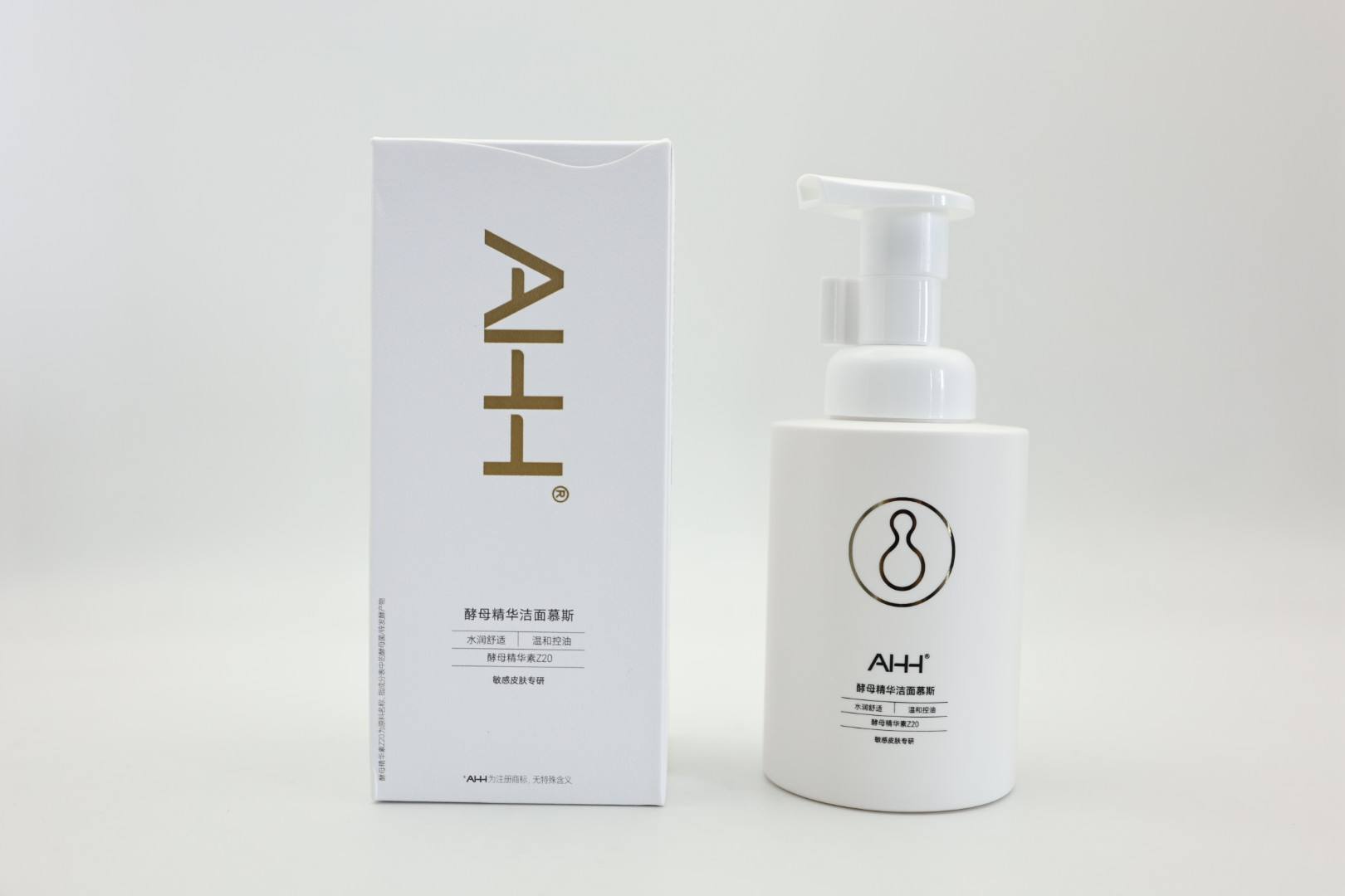 AHH Yeast Extract Facial Cleansing Mousse, 140ml