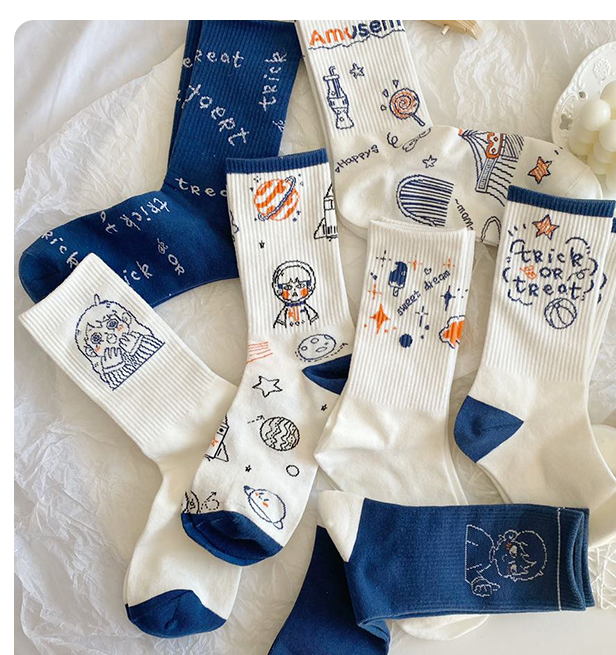 Title 3, Blue Planet Socks Women