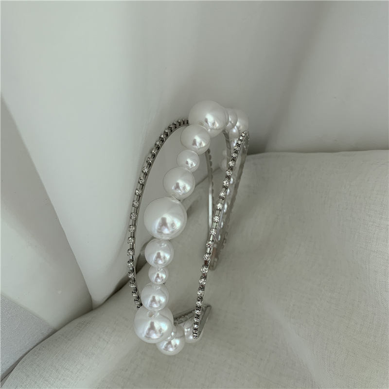 Title 1, Vintage Sweet White Pearl Hairpin Headband