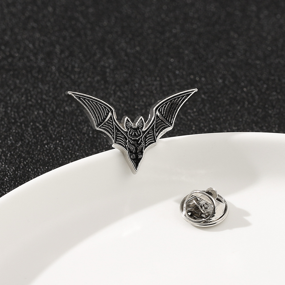 Halloween Bat Brooch Dark (Silver-1PCS)