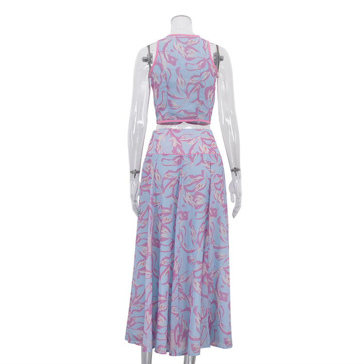 Abstract Print Sleeveless Crop Vest & Flared Midi Skirt 2-Piece Set 2