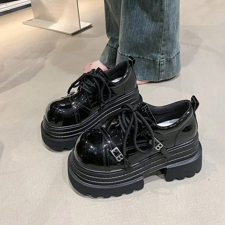 Women Glossy Patent Leather Platform Oxford Shoes