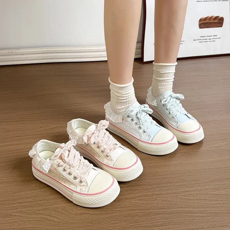 Girls' 2026 Spring & Summer New Canvas Shoes, Versatile Classic Low-Top White Sneakers, Casual Student Skate Shoes