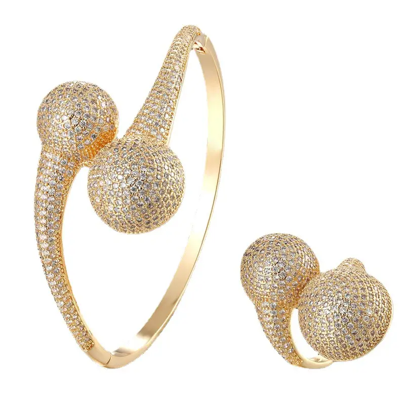 Personalized Round Women's Suit Bracelet Ring