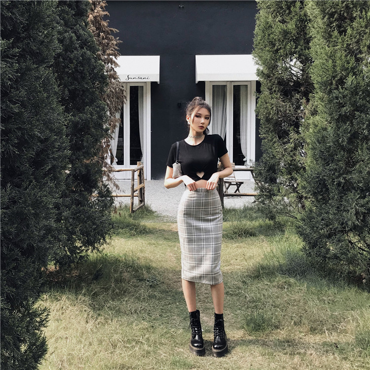 Crew Neck Skinny Short Sleeves Heart Ring Gathering