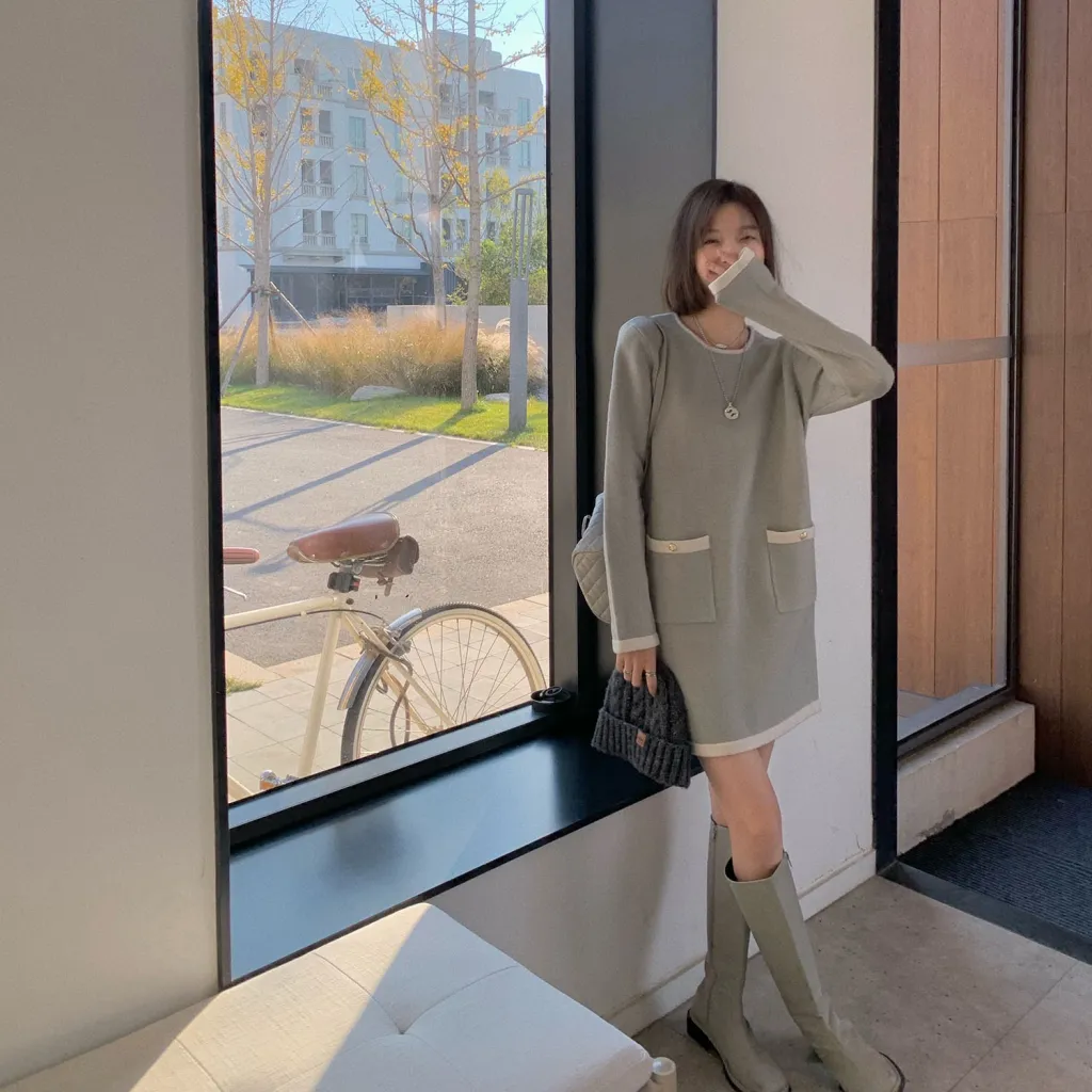 Long-sleeved Black Knitted Dress With Coat - Grey