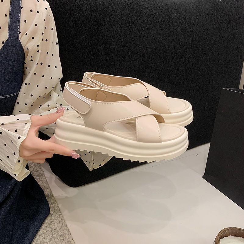 Women Platform Roman Sandals, 2026 New Summer Outdoor Fashion Soft Sole Comfort Shoes, Perfect To Match Dresses product image
