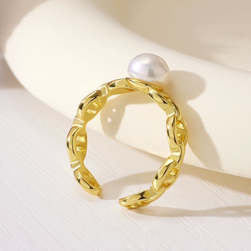 Women's Fashion Casual Hollow Pig Nose Ring