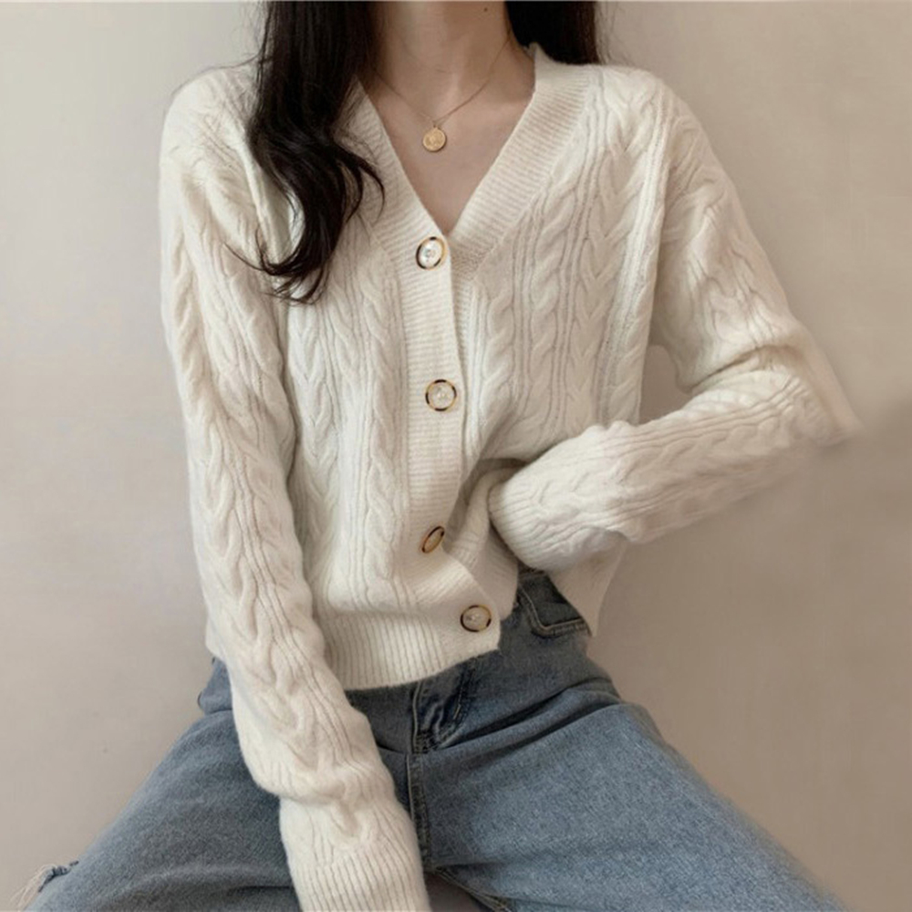 Loose Short White Twist Sweater Coat