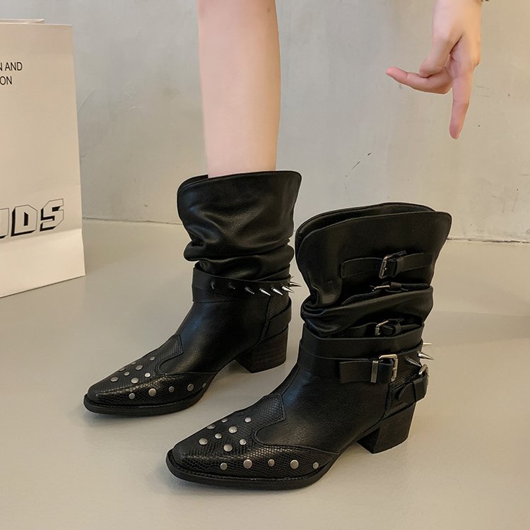 Women's Black Ruched Western Cowboy Ankle Boots, 2026 New Spring Autumn Single Boots, V-Cut Rivet Pointed Toe Block Heel Martin Boots