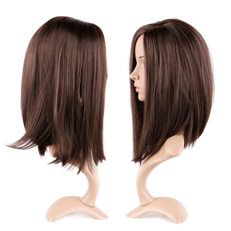 Synthetic Brown Mid-point Straight Clavicle Wig — foto 2