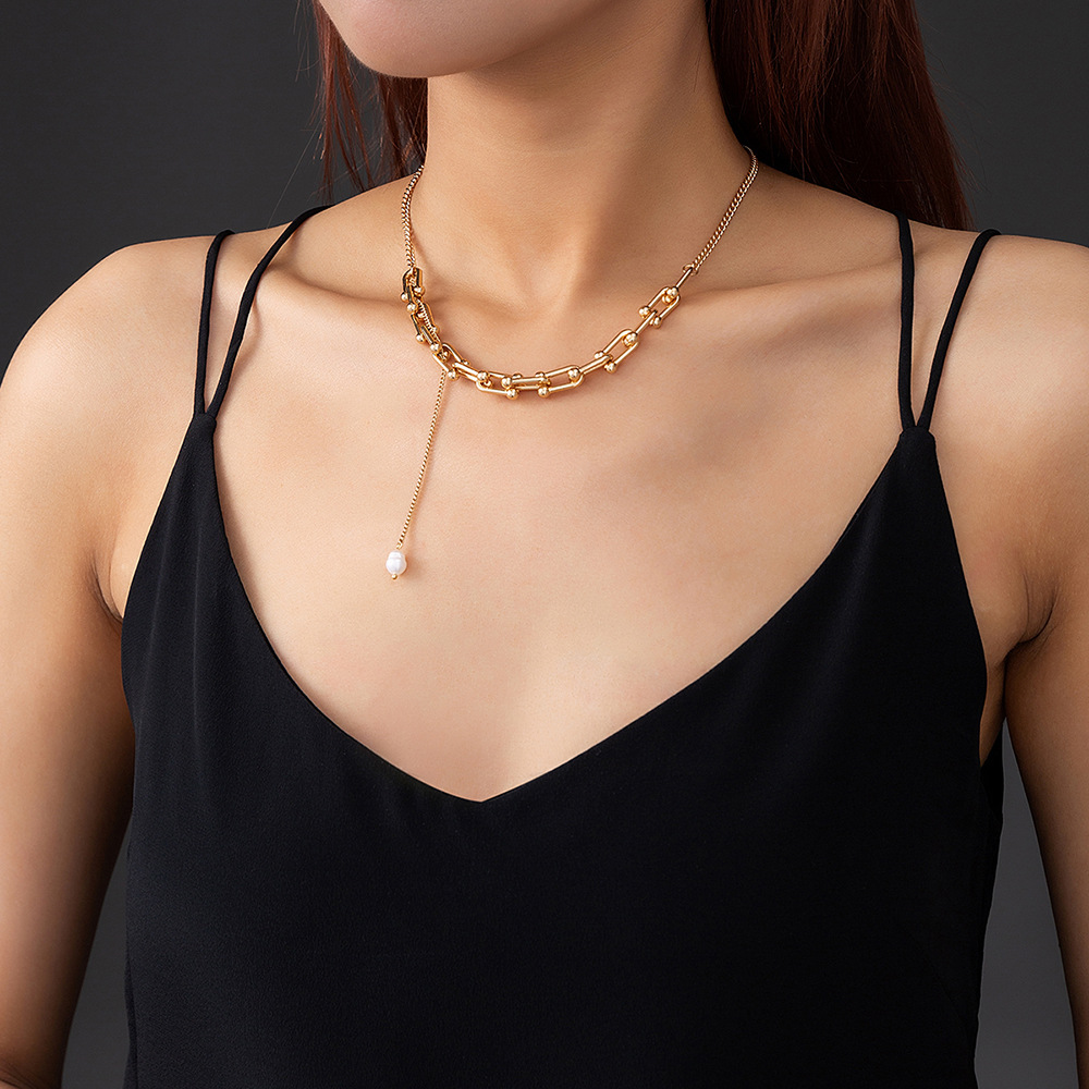 Fashion Chain U-shaped Stitching Clavicle Chain