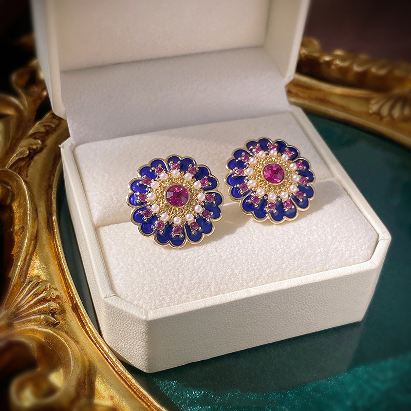 Vintage Niche Earrings - Ins Style Light Luxury Retro, Premium Elegant Studs, Wholesale Ear Jewelry For Women 4