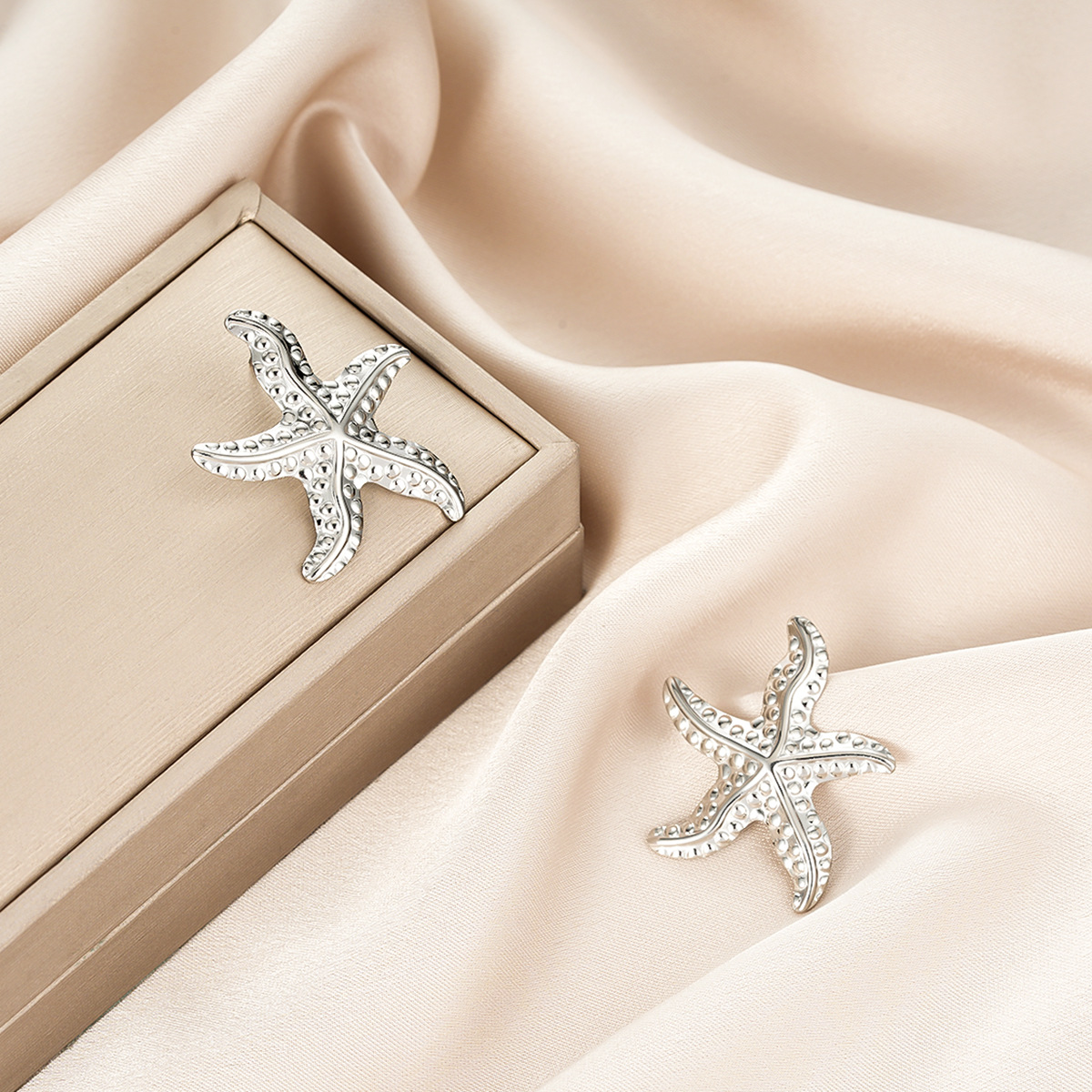 Style 60-1 Pair preview