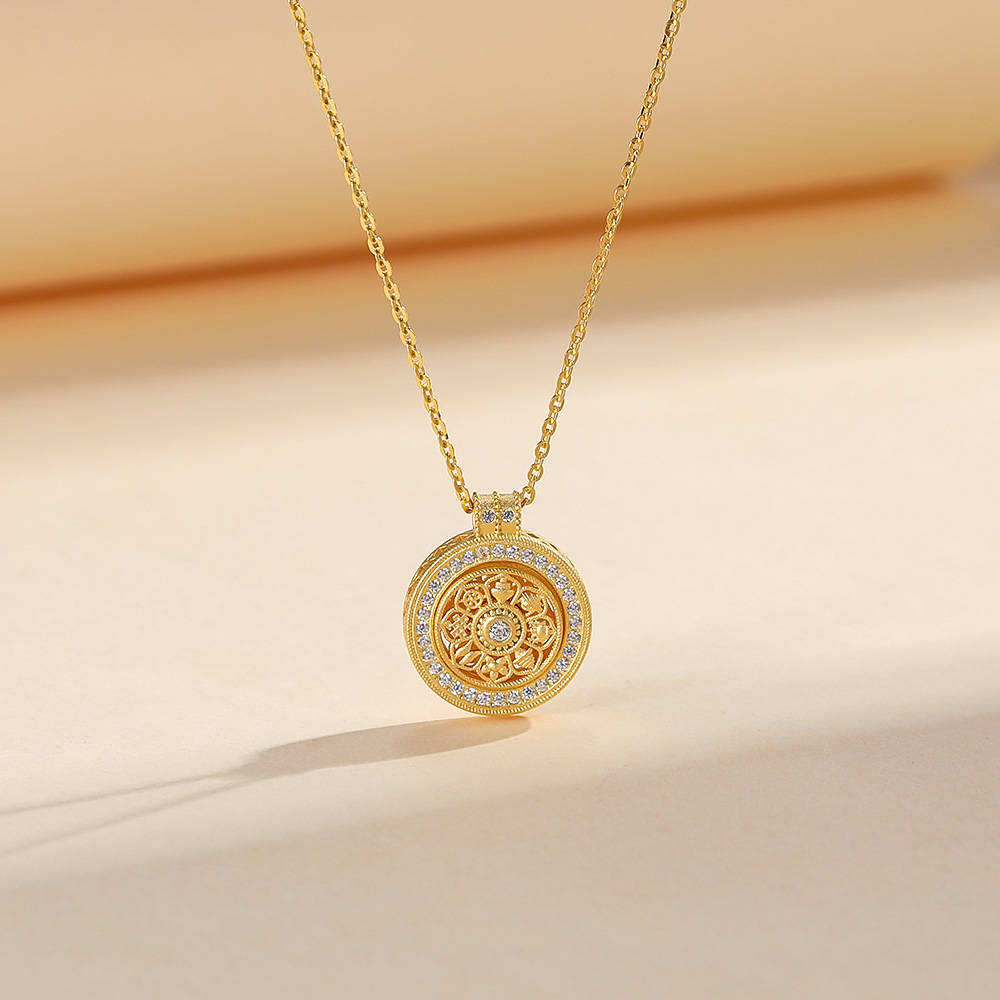 Fashionable And Lucky Eight Treasures Compass Necklace
