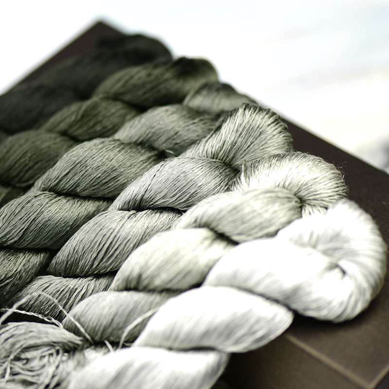 Blue-gray Large Thread Matching Embroidery Thread — image 1