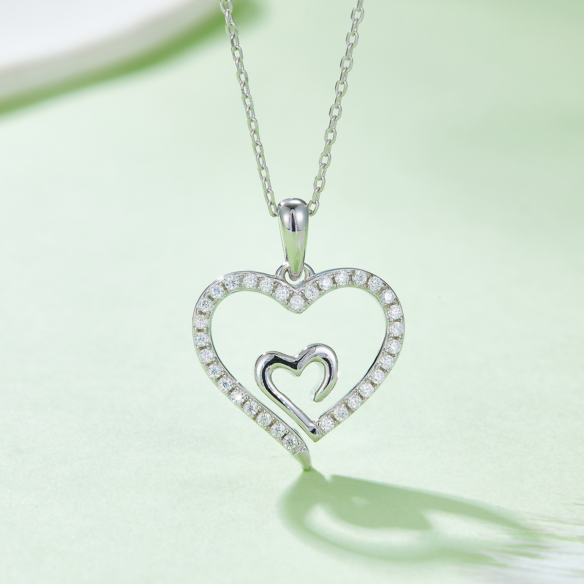 4.6g S925 Sterling Silver Moissanite Heart Necklace 45cm  32 Stones Double Heart Pendant With GRA, Platinum Plated Romantic Jewelry Gift Box Set For Women