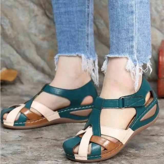 Wedge Heel Ladies Color Matching Car Stitching Retro Hollow Hole Shoes Large Size Shoes Green - Shop at LoveMi