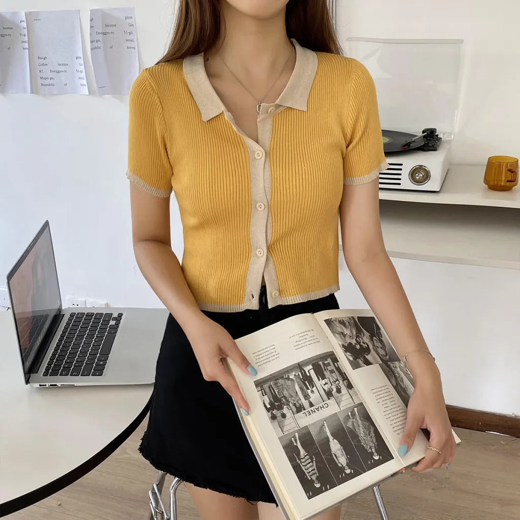 Vintage Short Sleeve Polo Neck Contrast Ice Silk Knit Sweater - Yellow