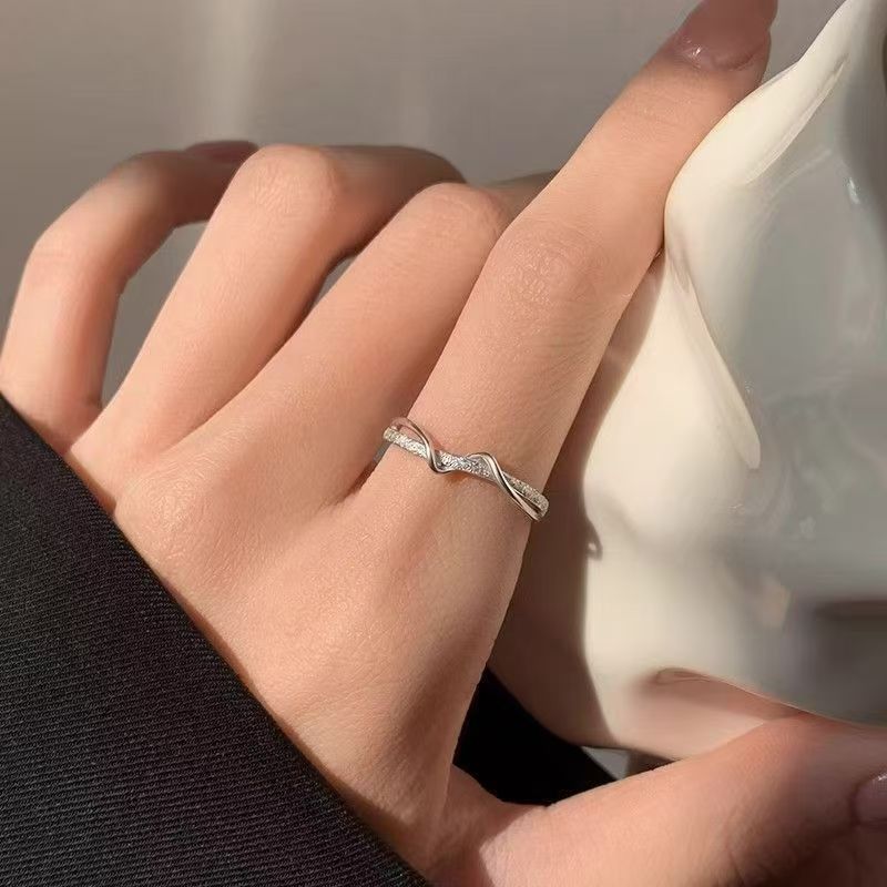 1PC Beautiful Classic Style Engagement Ring, Exquisite Color, Elegant Bridal Wedding Party... thumbnail 1