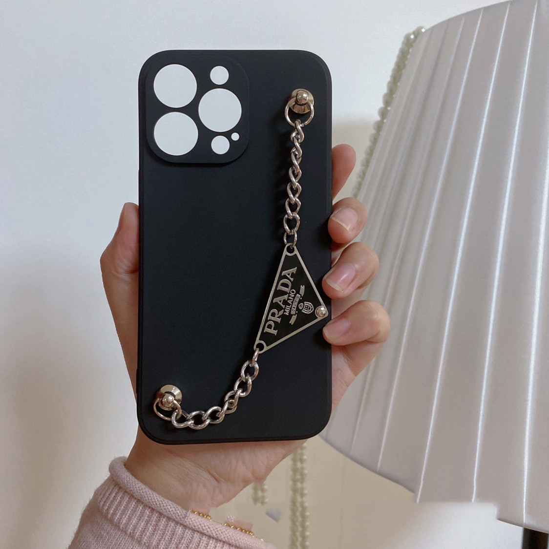 Fade-Free Chain Phone Soft Case Cover
