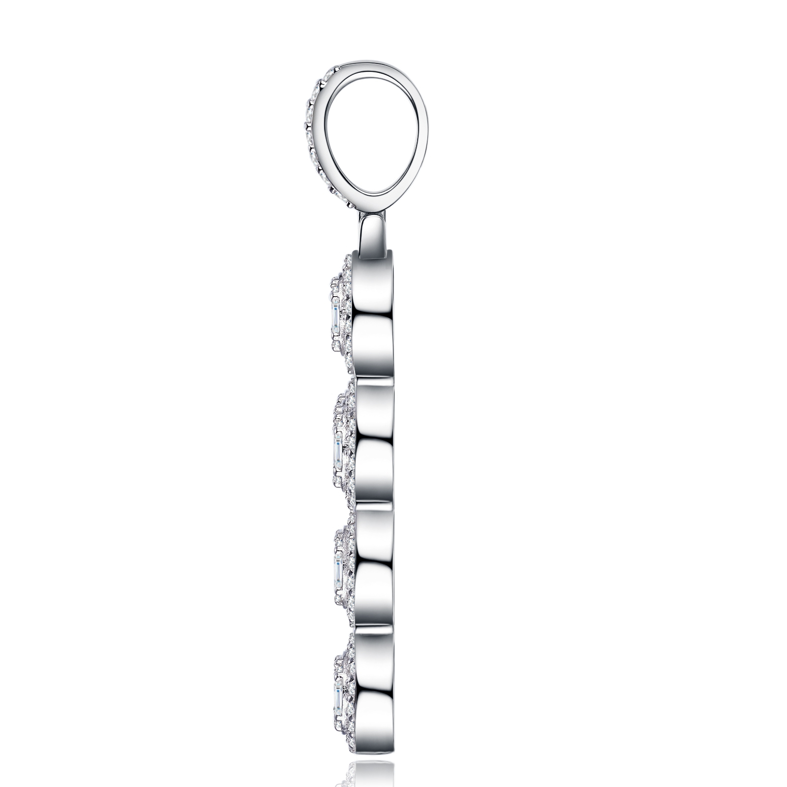 A Luxurious And Fashionable Minimalist Jewelry Pendant Necklace Featuring Top-quality Moissanite, Made Of S925 Silver Electroplated With Platinum.