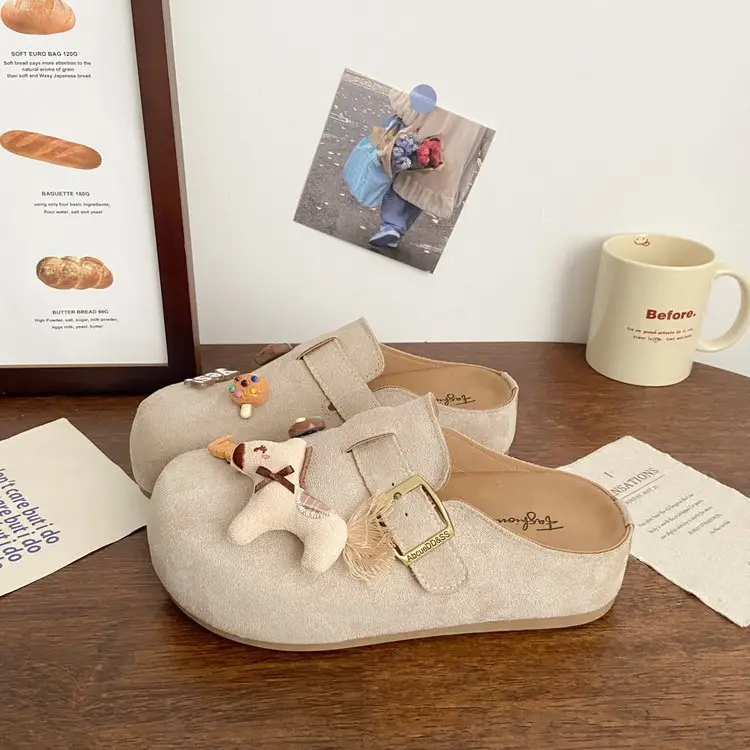 Thick Soled Cute Cartoon Boken Slippers Are