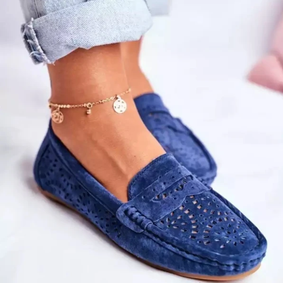 Title 7, Flat bottom hollow comfortable peas shoes