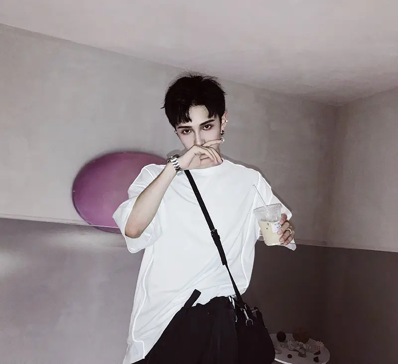 Hong Kong Style Summer Short-sleeved T-shirt Men's Round Neck Korean Style Trend