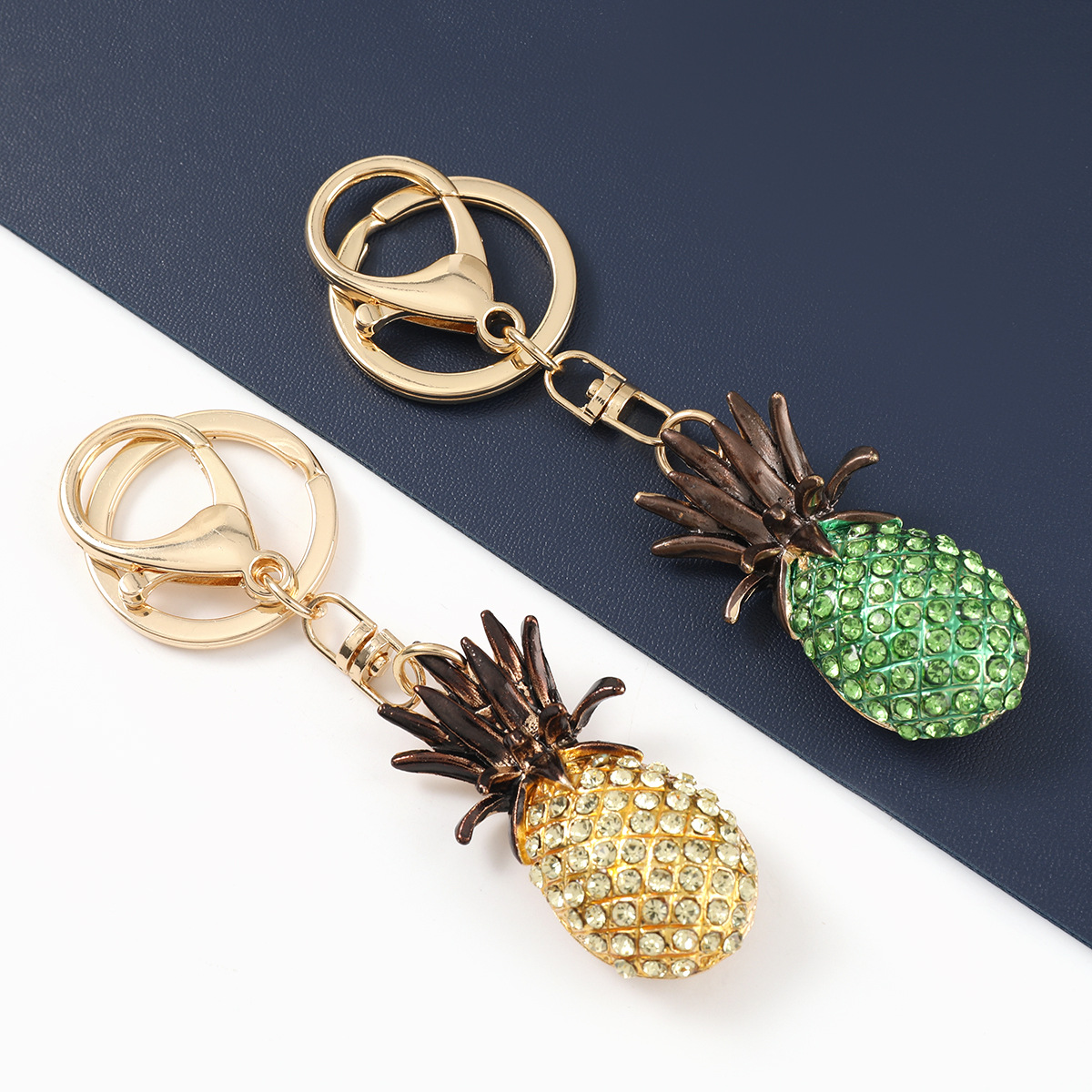 European And American Alloy Diamond Pineapple Keychain Pendant
