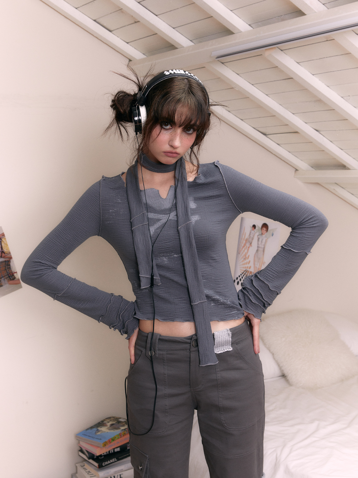 Asymmetric Line Design For Spicy Girls' Winter Underlay