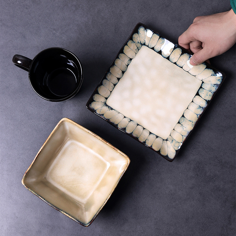 طقم طبق ووعاء منزلي بتصميم مبتكر