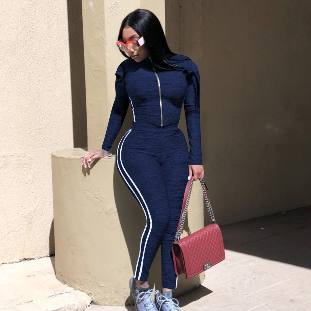 Two-piece Sports And Leisure Suit With Webbing Stitching Wood Ears